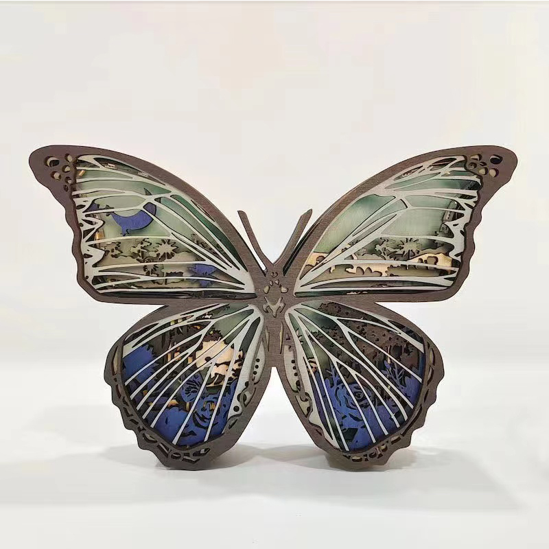 Ornamenti di farfalle in legno 3D